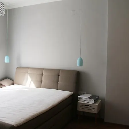 Lux Grey Apartment *